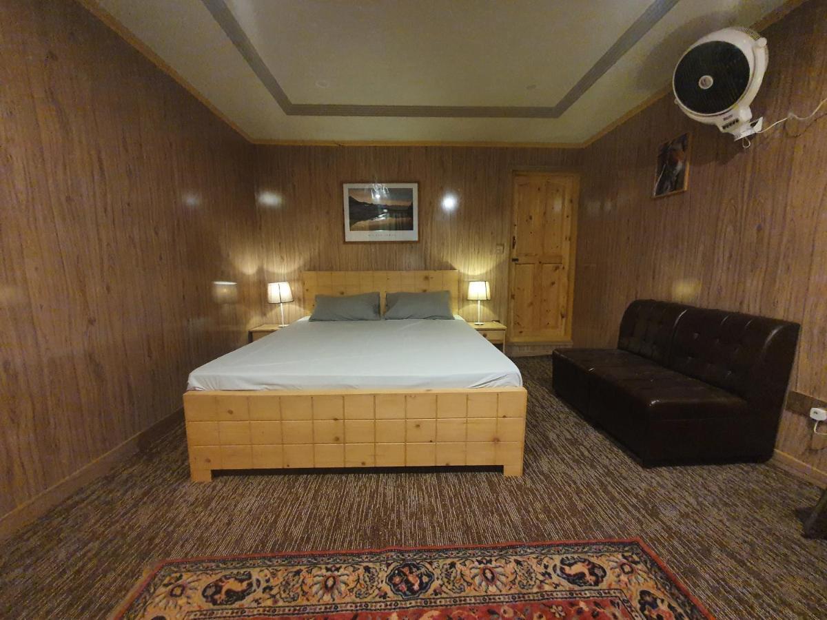 Sehrish Guest House Скарду Екстериор снимка