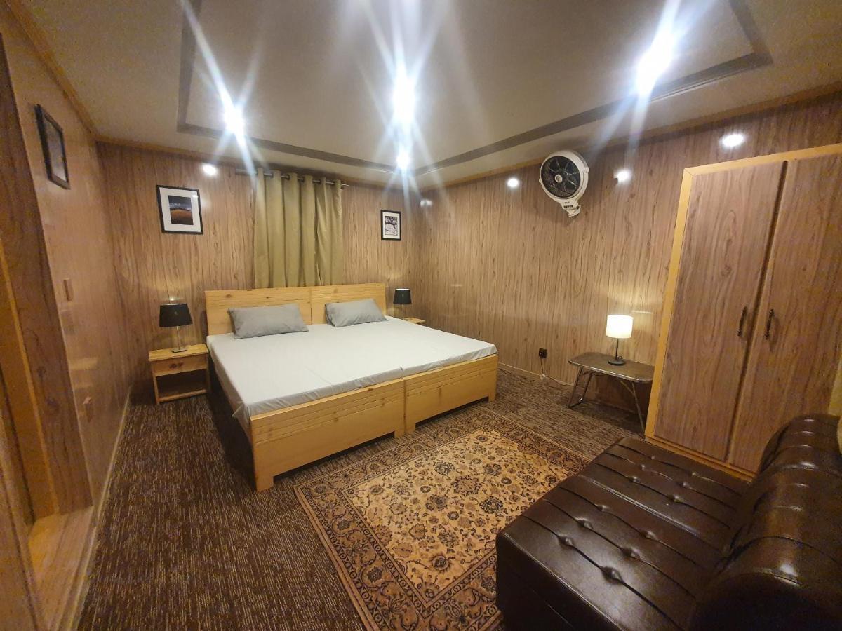 Sehrish Guest House Скарду Екстериор снимка