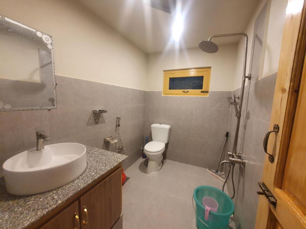 Sehrish Guest House Скарду Екстериор снимка