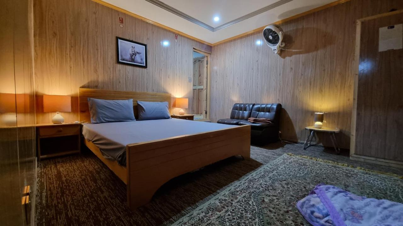 Sehrish Guest House Скарду Екстериор снимка