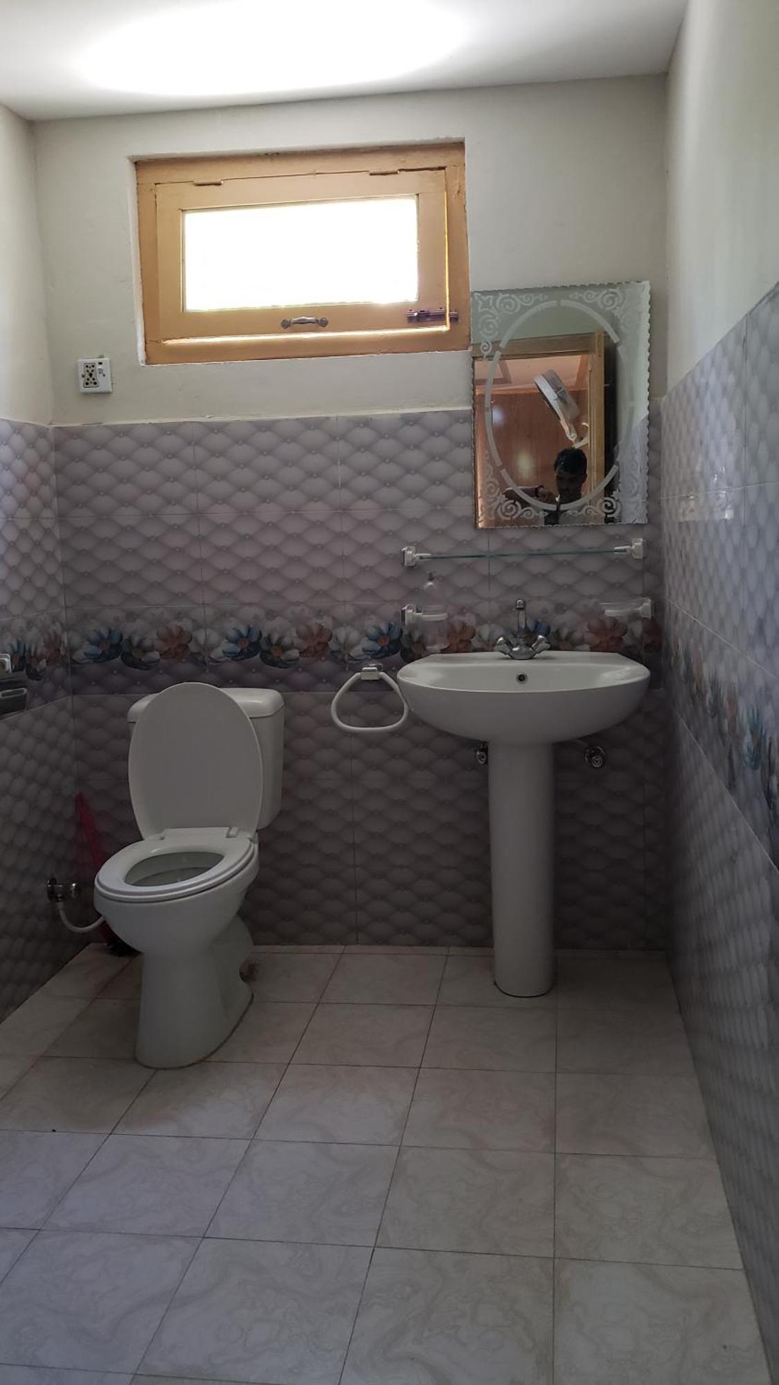 Sehrish Guest House Скарду Екстериор снимка